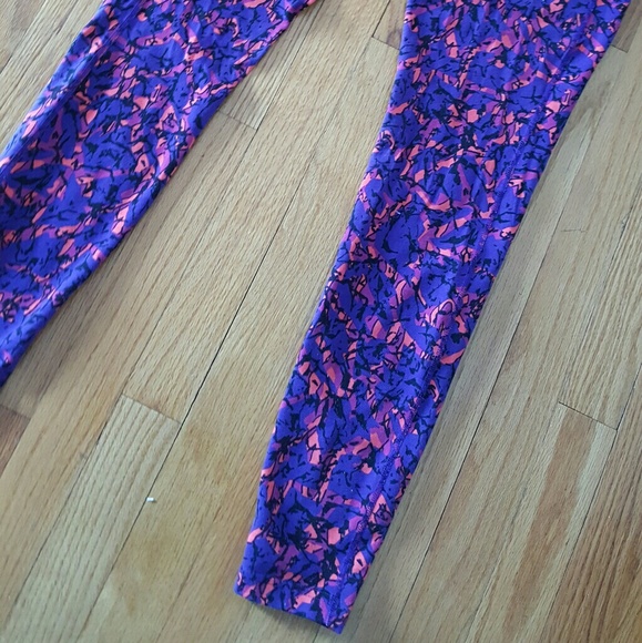 Like new Nike leggings! - Picture 4 of 4